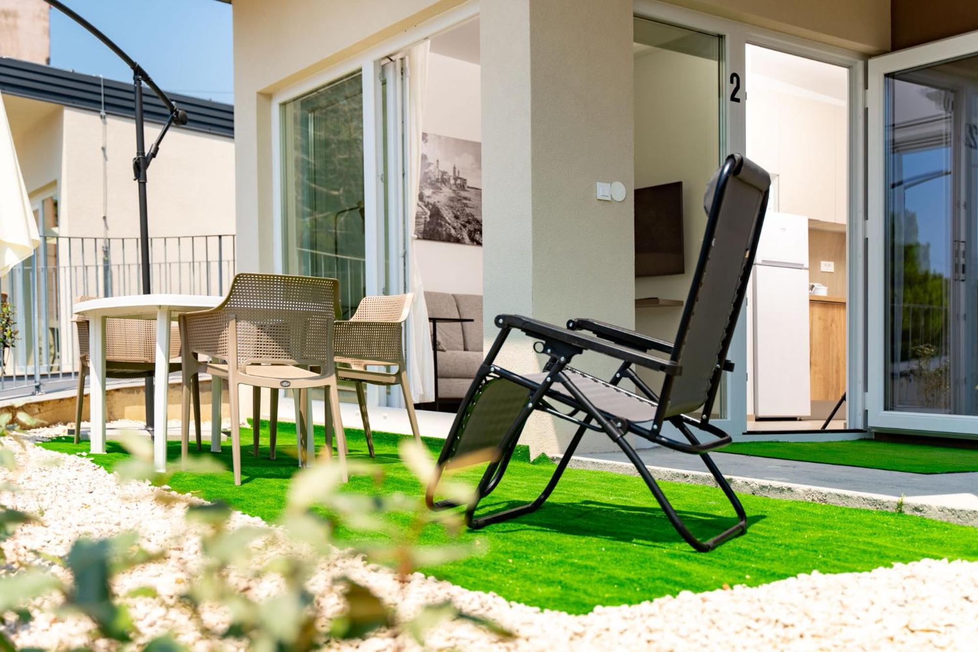 Arti Holiday Homes Banjol Cameră foto